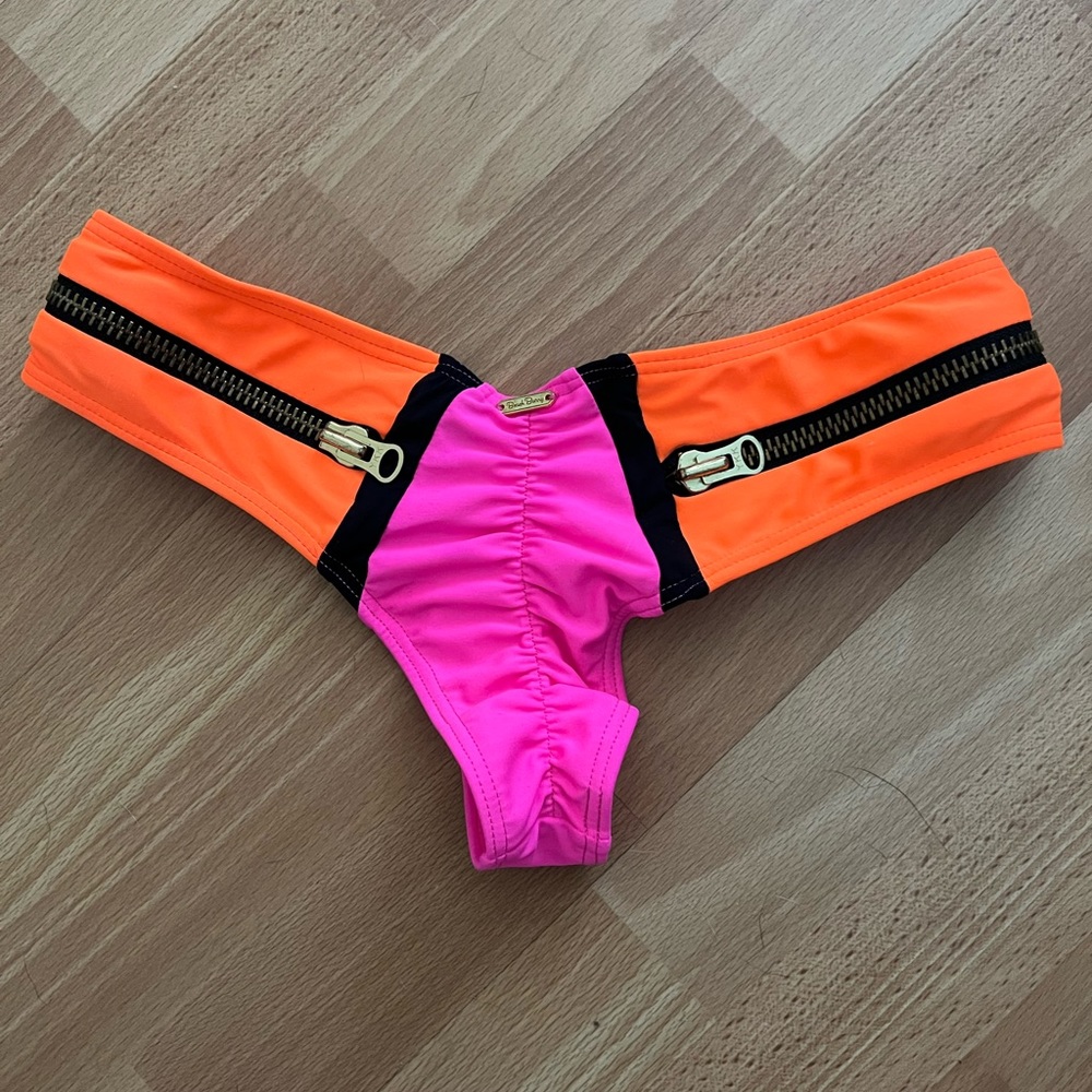 Beach Bunny bikini bottom